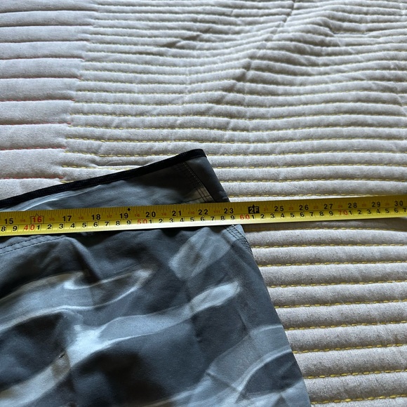 Rip Curl Mirage Board Shorts XXL - Picture 2 of 7